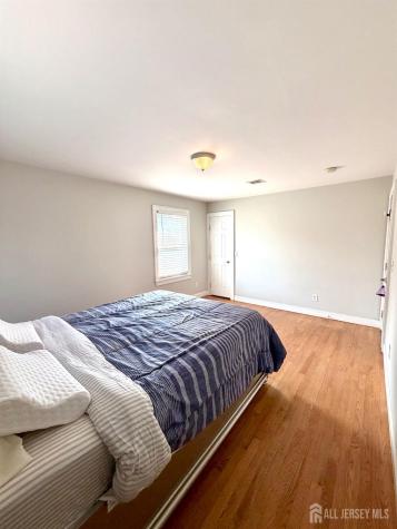33 Livingston Avenue Avenel NJ 07001