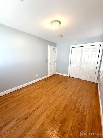 33 Livingston Avenue Avenel NJ 07001