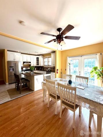 33 Livingston Avenue Avenel NJ 07001