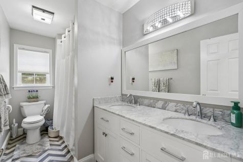 36 Colin Drive South River NJ 08882