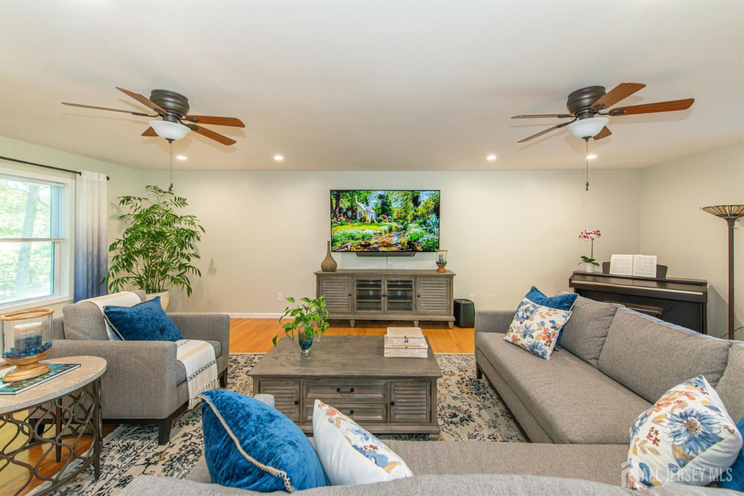 24 Willow Lane Marlboro NJ 07726