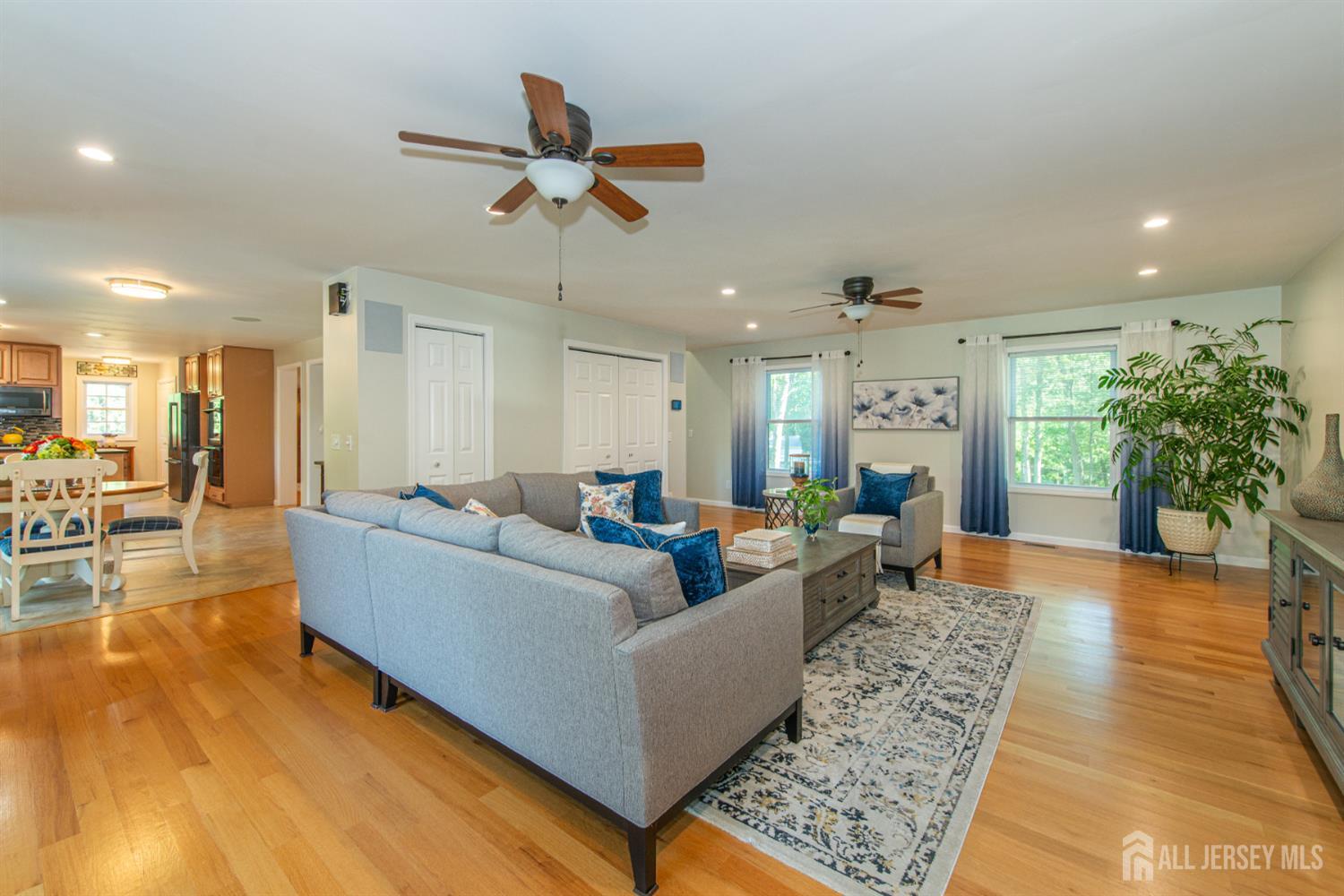 24 Willow Lane Marlboro NJ 07726