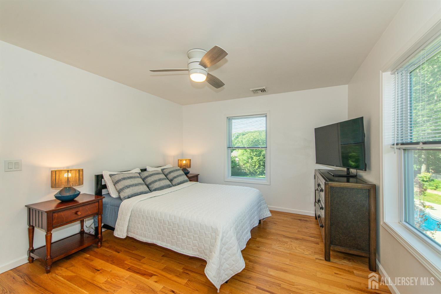 24 Willow Lane Marlboro NJ 07726