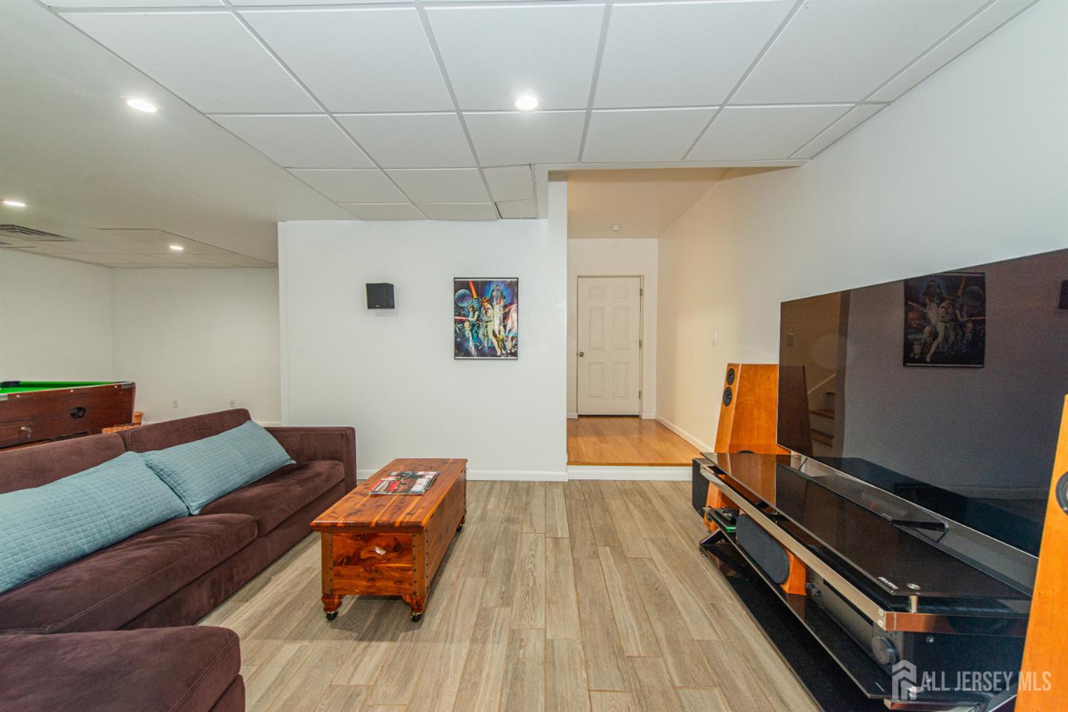 24 Willow Lane Marlboro NJ 07726