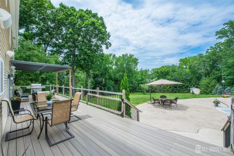 24 Willow Lane Marlboro NJ 07726