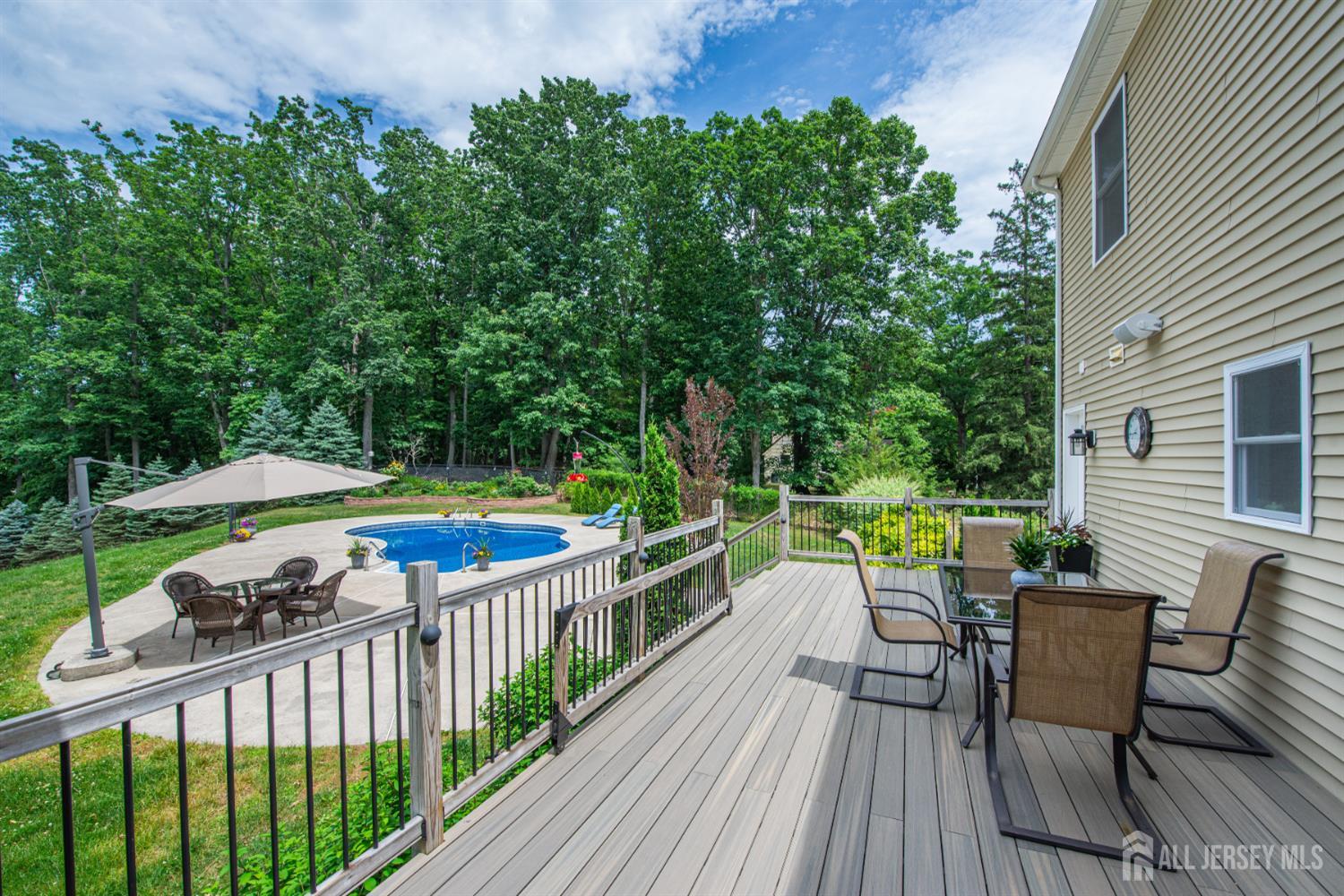 24 Willow Lane Marlboro NJ 07726