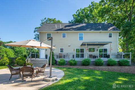 24 Willow Lane Marlboro NJ 07726