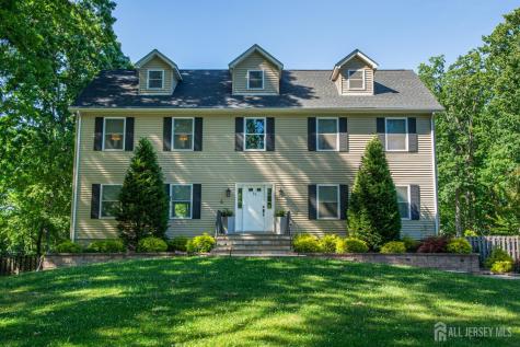 24 Willow Lane Marlboro NJ 07726