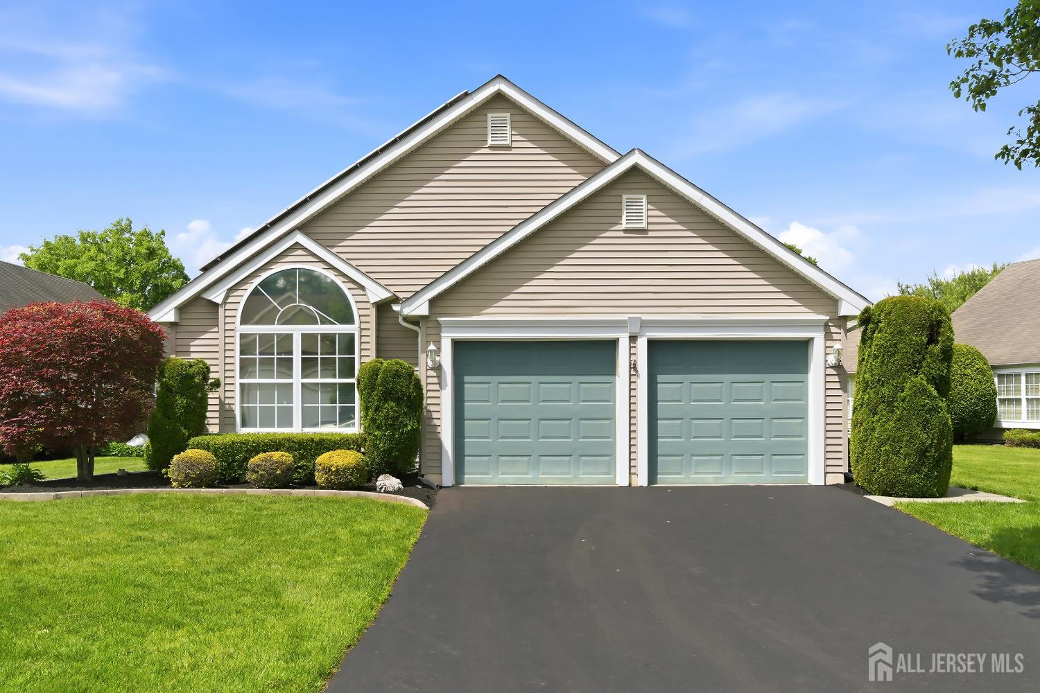 25 Ivy Hill Road Lakewood NJ 08701