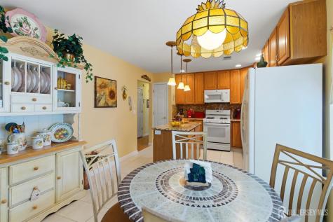 25 Ivy Hill Road Lakewood NJ 08701