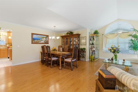 25 Ivy Hill Road Lakewood NJ 08701