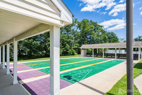 25 Ivy Hill Road Lakewood NJ 08701