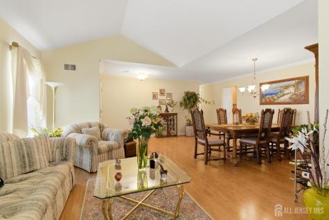 25 Ivy Hill Road Lakewood NJ 08701