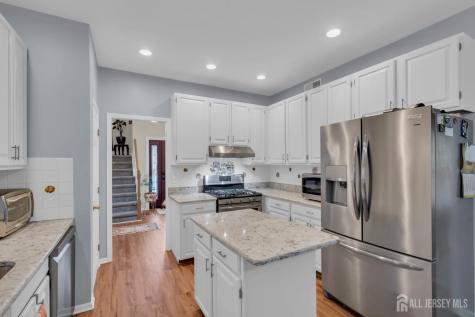 6 Johnny Drive Farmingdale NJ 07727