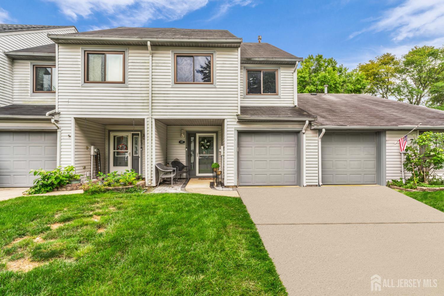 69 Lexington Circle Old Bridge NJ 07747