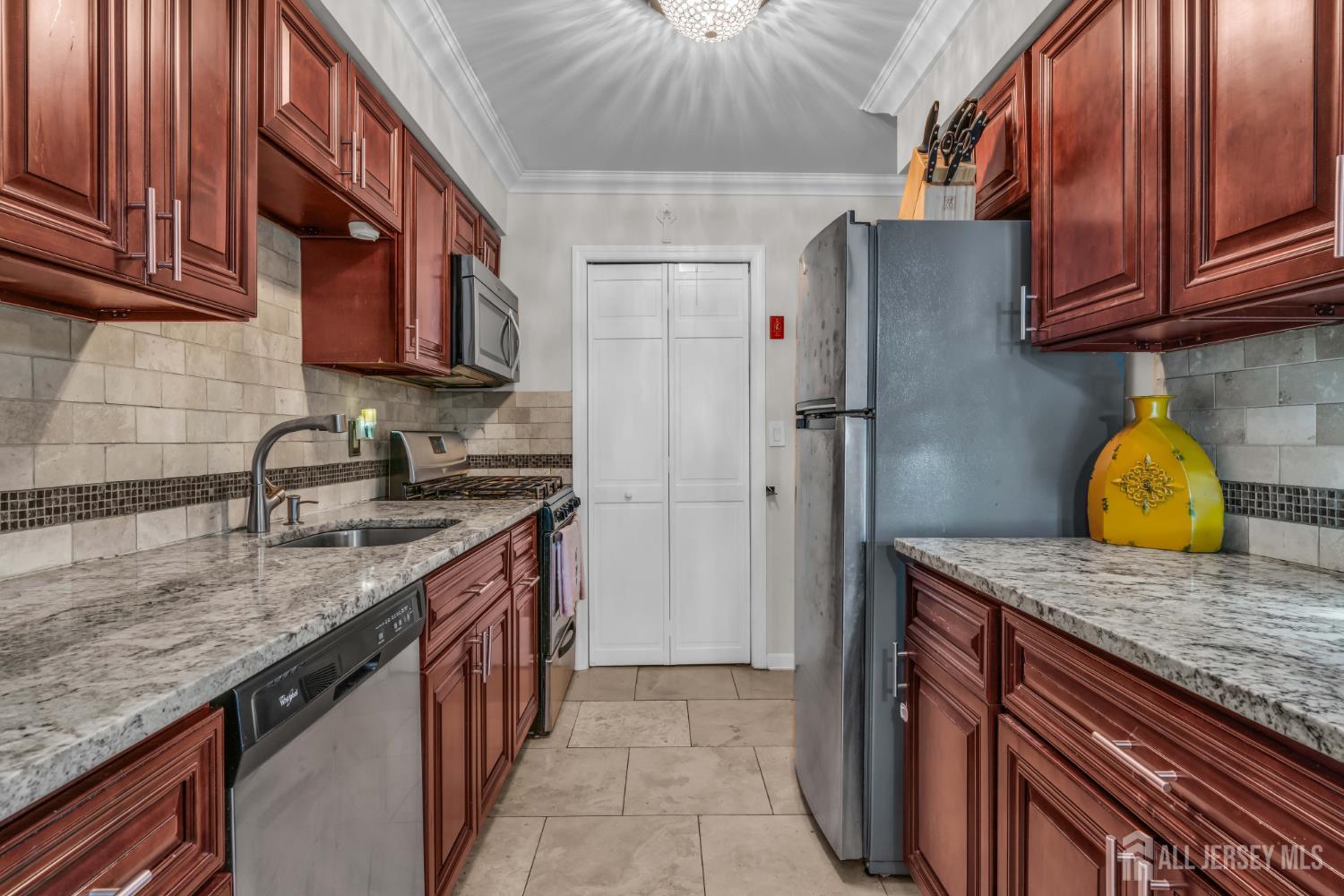 69 Lexington Circle Old Bridge NJ 07747