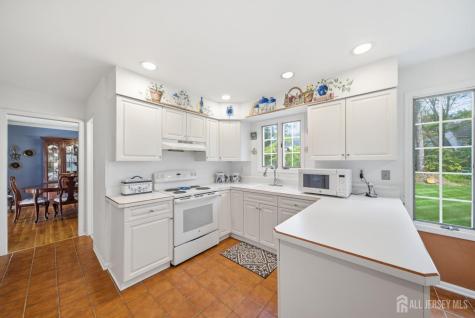 7 Candle Lane East Brunswick NJ 08816