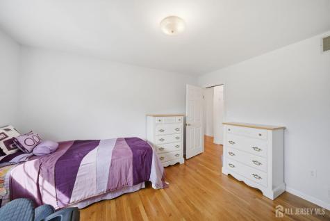7 Candle Lane East Brunswick NJ 08816