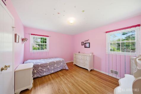 7 Candle Lane East Brunswick NJ 08816