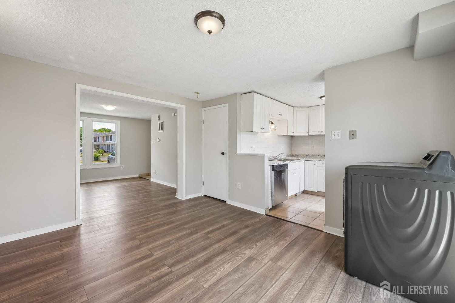 23 Theresa Court Galloway NJ 08205