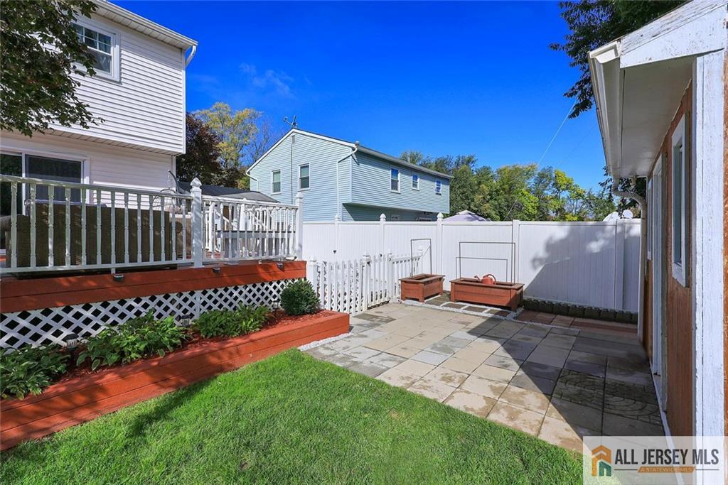18 Westinghouse Street Metuchen NJ 08840