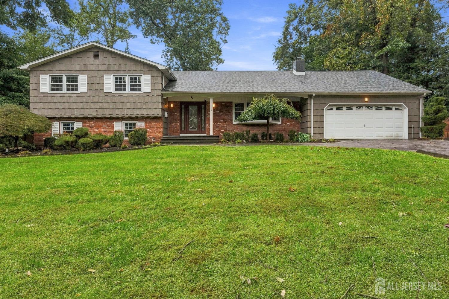 4 Redcoat Drive East Brunswick NJ 08816