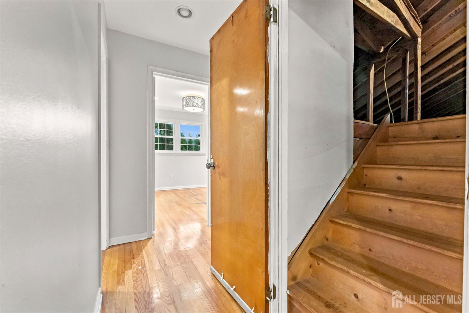 4 Redcoat Drive East Brunswick NJ 08816