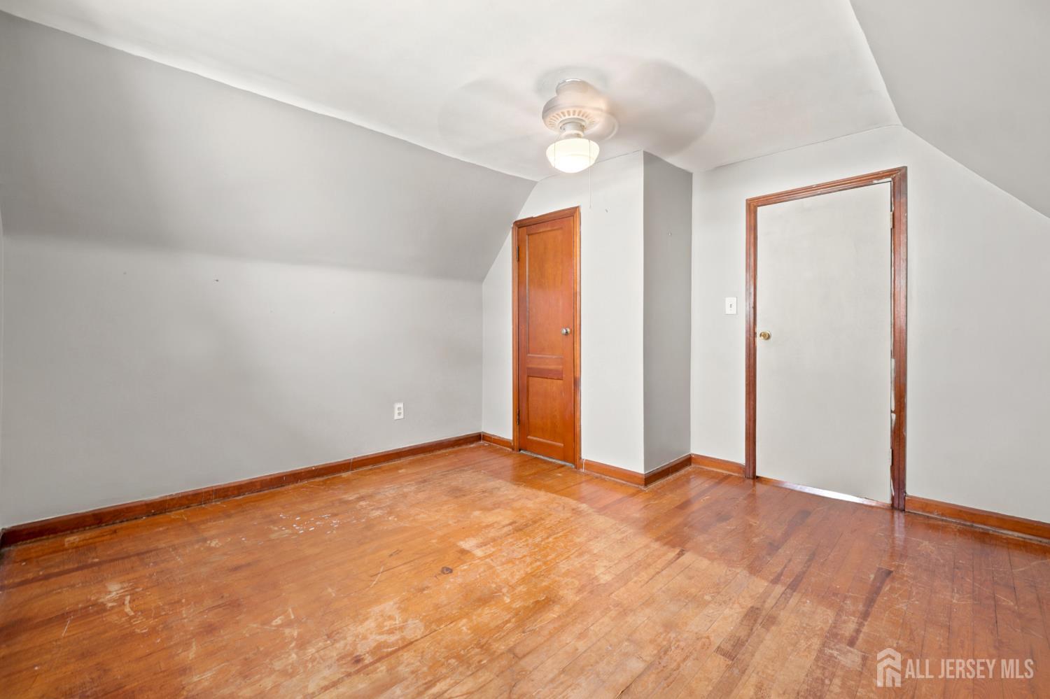 94 Luther Avenue Perth Amboy NJ 08861