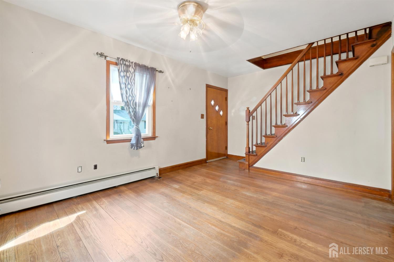 94 Luther Avenue Perth Amboy NJ 08861