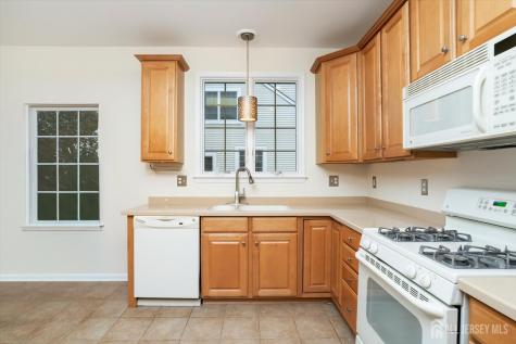 103 Ridgway Drive Florence NJ 08505
