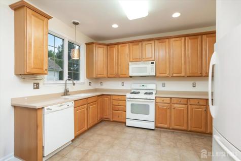 103 Ridgway Drive Florence NJ 08505