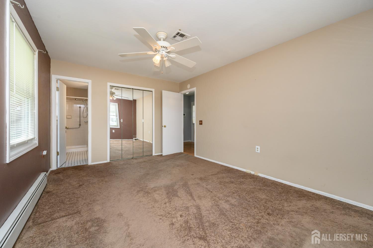 8 Lumsden Court Toms River NJ 08757