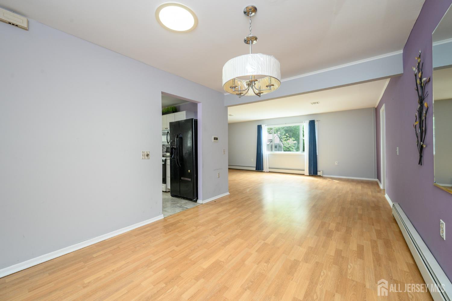 8 Lumsden Court Toms River NJ 08757