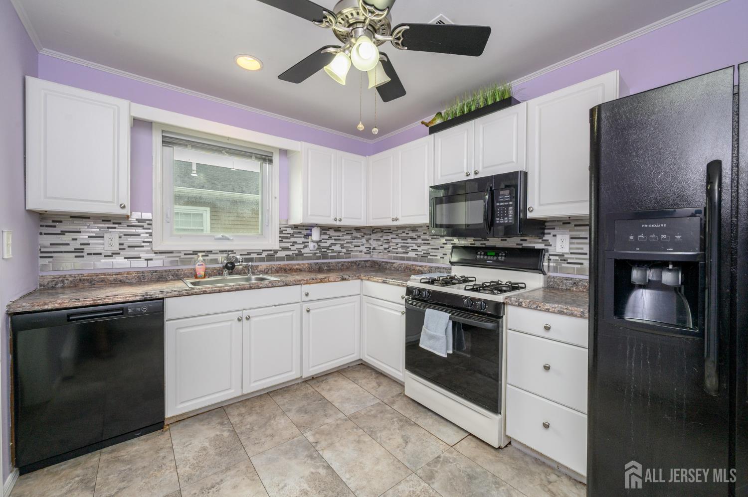 8 Lumsden Court Toms River NJ 08757