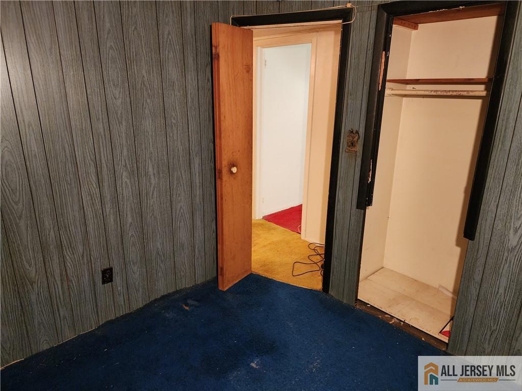 130 Garden Terrace Edison NJ 08817