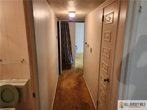 130 Garden Terrace Edison NJ 08817