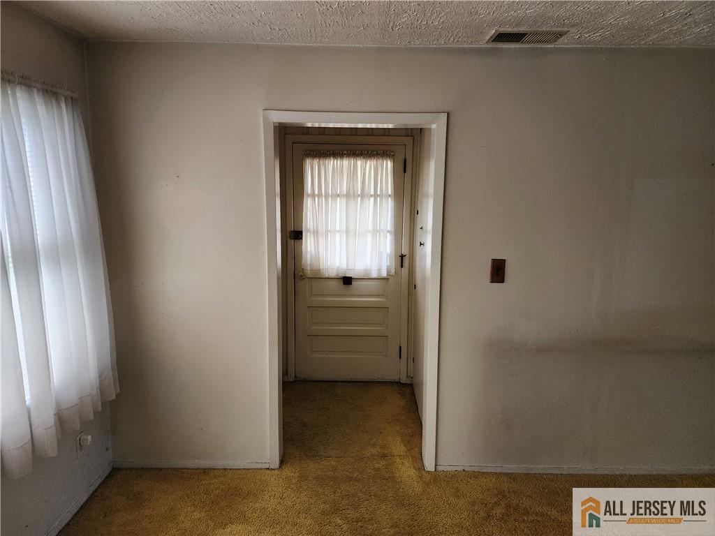 130 Garden Terrace Edison NJ 08817