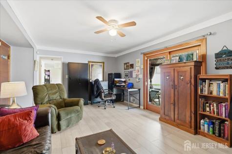 12 Holmes Avenue Monroe NJ 08831