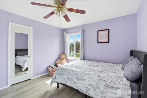 12 Holmes Avenue Monroe NJ 08831