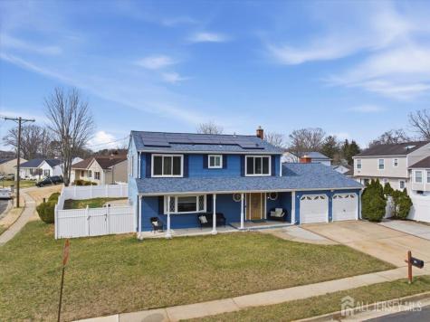 12 Holmes Avenue Monroe NJ 08831