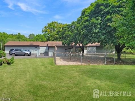 1025 523 Route Readington NJ 08822