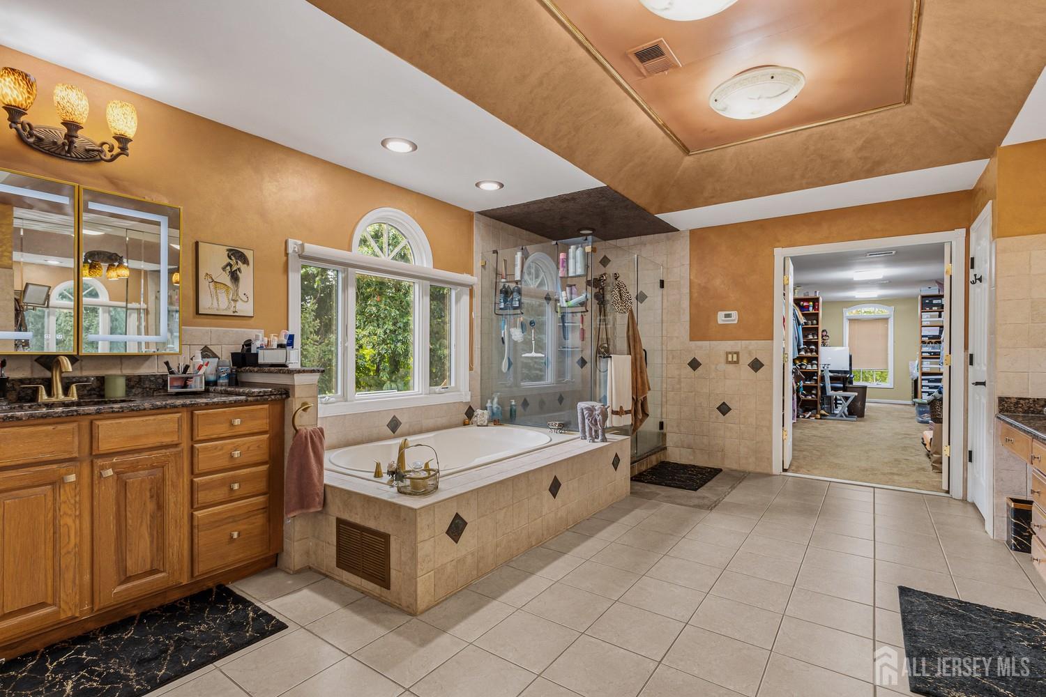 2 Lexington Court Monroe NJ 08831