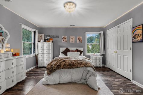 2 Lexington Court Monroe NJ 08831