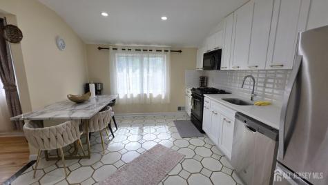 37 Valley Vale Drive Old Bridge NJ 08857