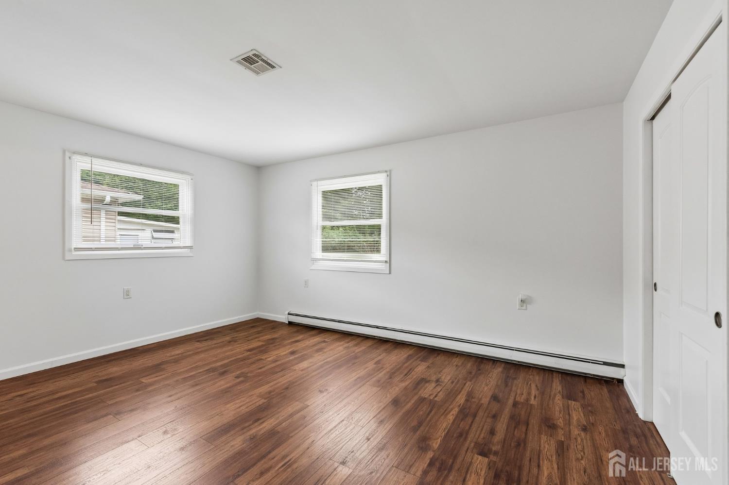 38 Biabou Drive Toms River NJ 08757