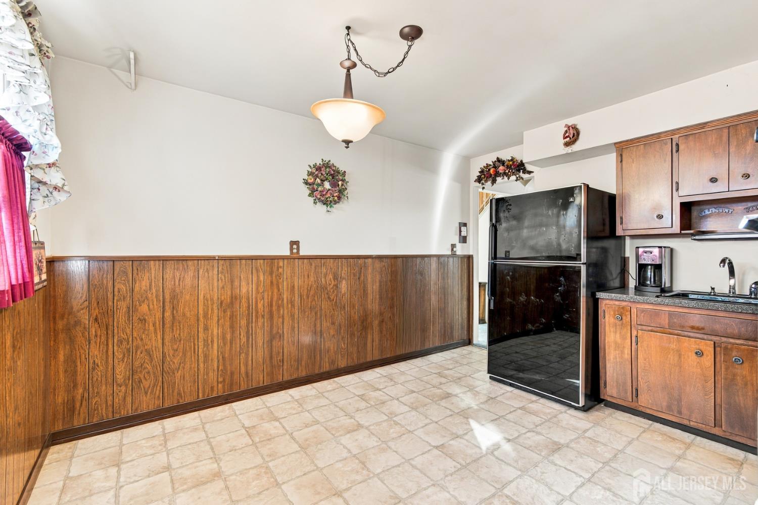 34 Barkalow Street South Amboy NJ 08879