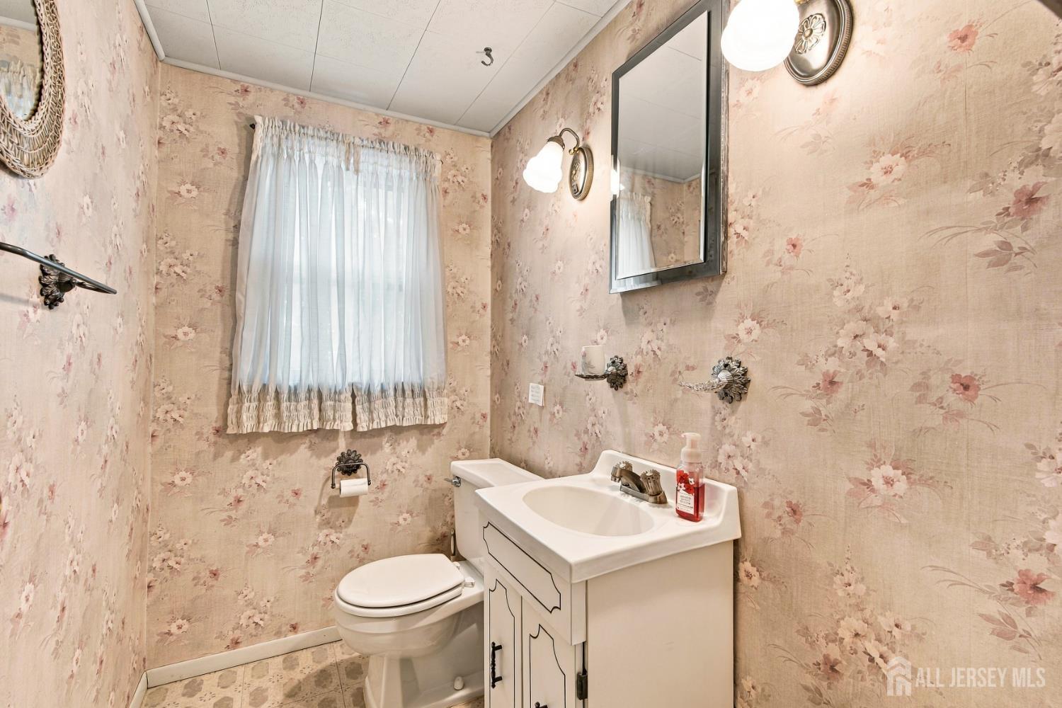 34 Barkalow Street South Amboy NJ 08879