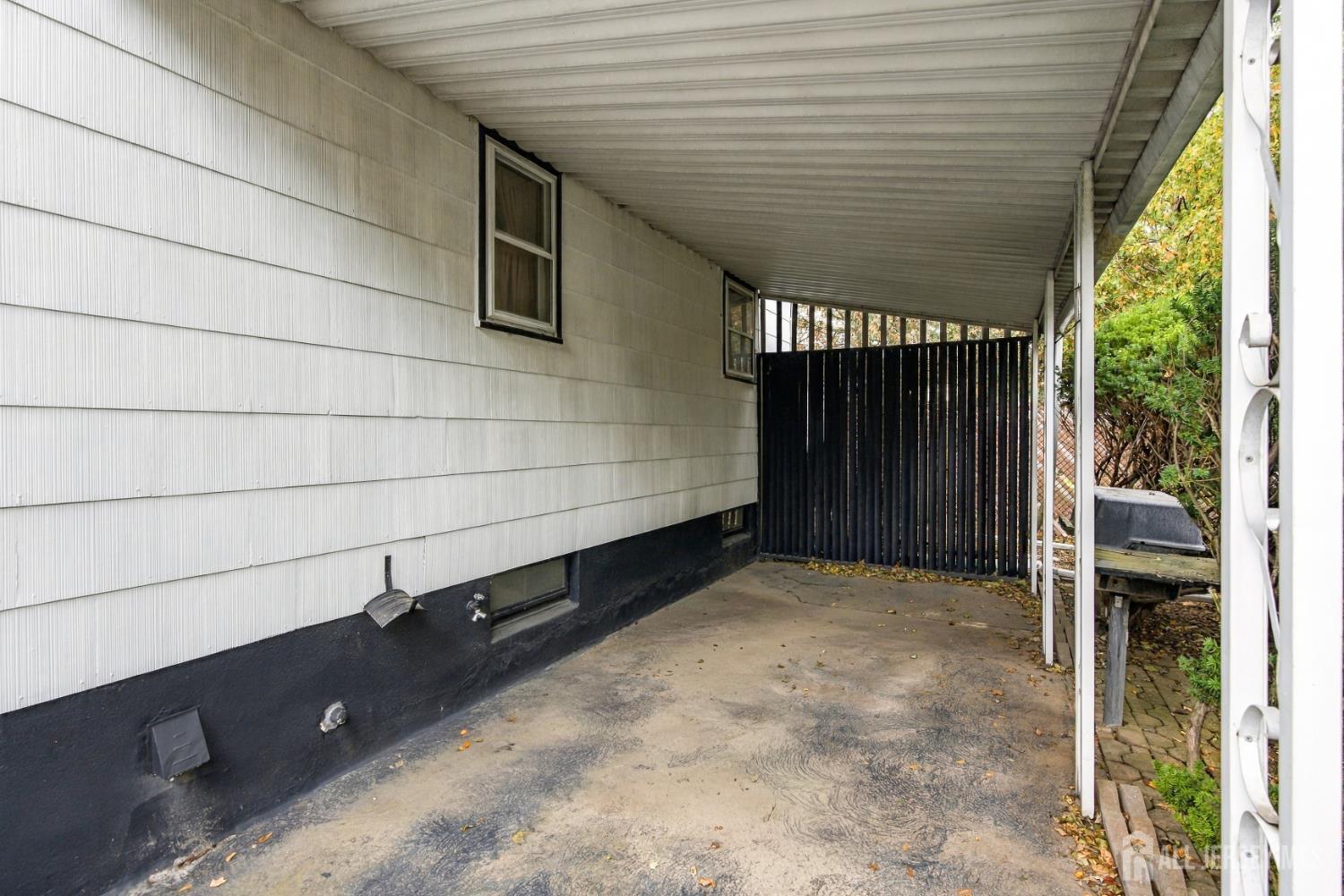 34 Barkalow Street South Amboy NJ 08879