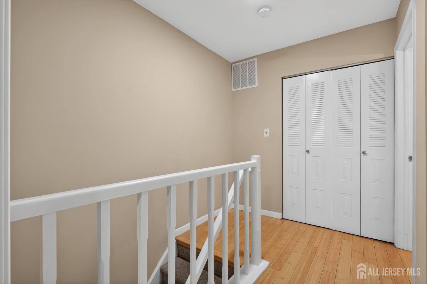 404 Mcdowell Drive East Brunswick NJ 08816