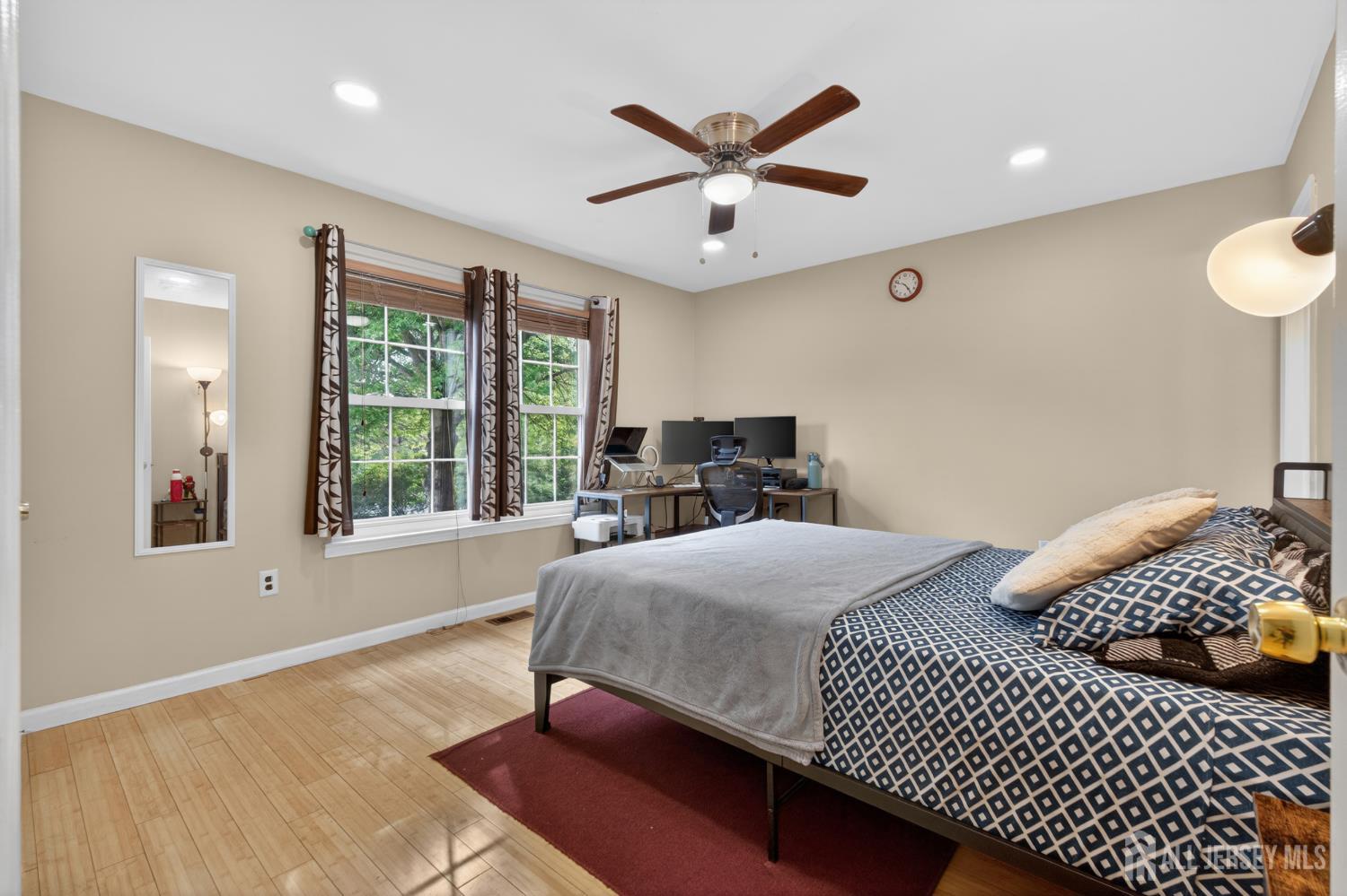 404 Mcdowell Drive East Brunswick NJ 08816